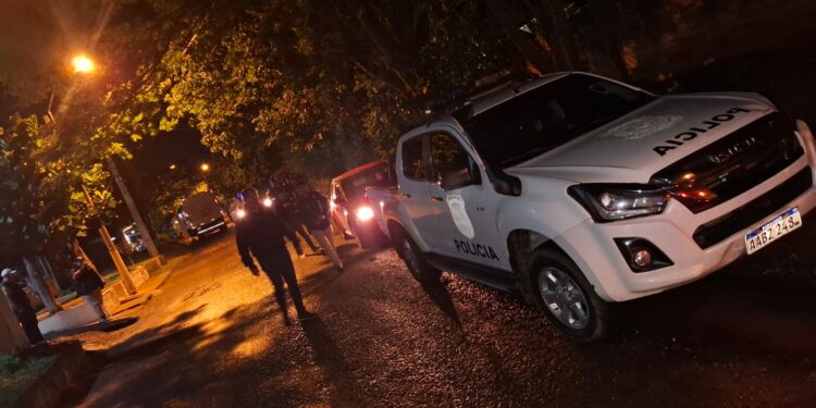 Accidente, aprehensiones y recuperación de vehículo informó la policía en Guairá