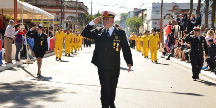 Bomberos de Villarrica están de aniversario