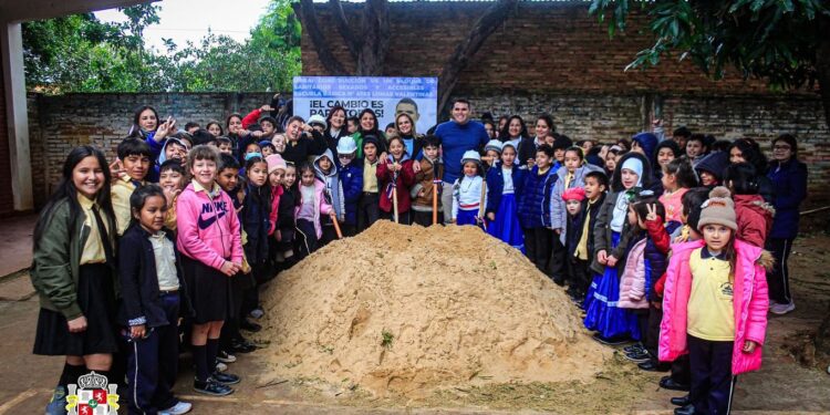 Construirán sanitarios sexados y accesibles en la Escuela Lomas Valentinas