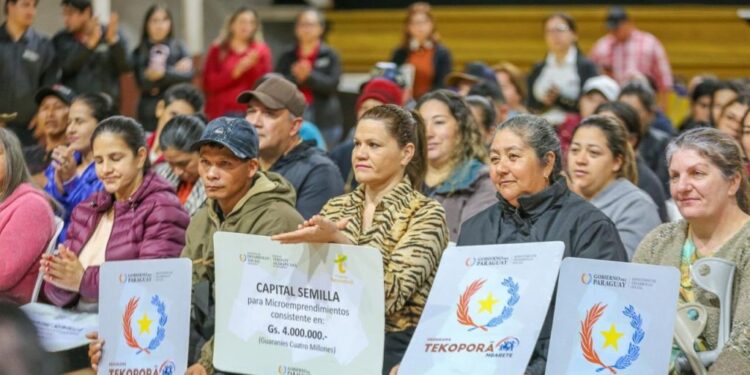 Tenonderã impulsa el desarrollo de 300 familias emprendedoras en distritos de Itapúa