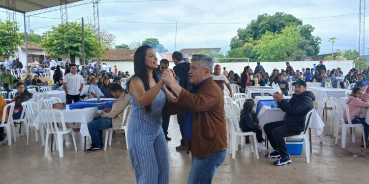 Diputado estuvo en Acahay recordando el 18 de octubre
