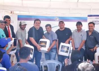 Gobernación entregó fertilizantes a distintos grupos de productores