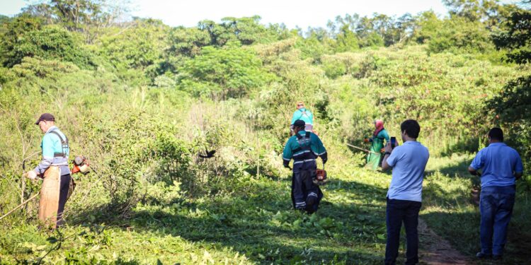 Minga Ambiental en el Lago Canindeyú