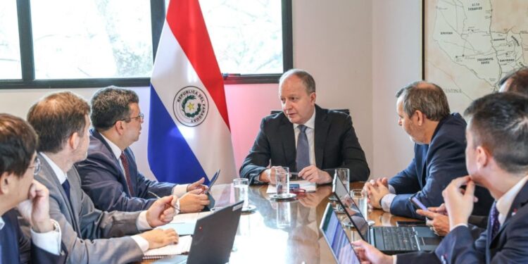 FMI destaca sólido desempeño económico del Paraguay al concluir visita de revisión