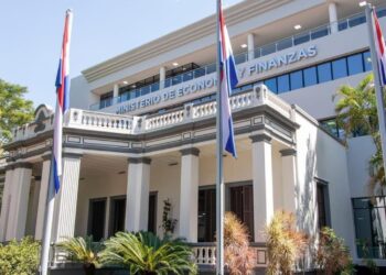 Realizan última subasta de bonos en guaraníes del año en el mercado local