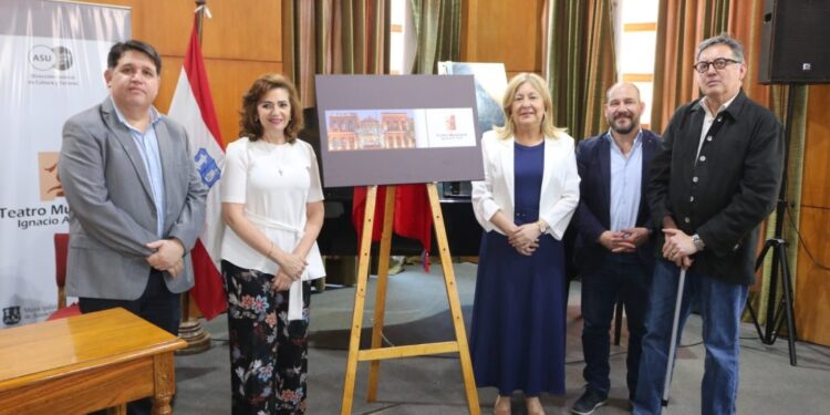 Correo presentó estampillas del teatro Ignacio A. Pane