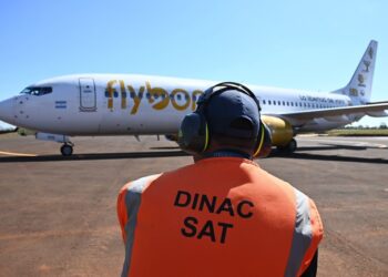 Empresa de vuelos low cost anuncia tres rutas aéreas con Paraguay desde diciembre