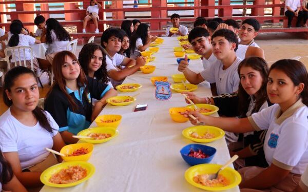 Asistencia escolar se incrementó hasta el 96% de los estudiantes con la implementación de Hambre Cero