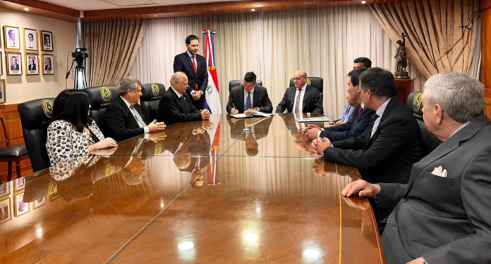 Presidente promulgó nueva ley que posiciona a Paraguay en la vanguardia en materia de arbitraje