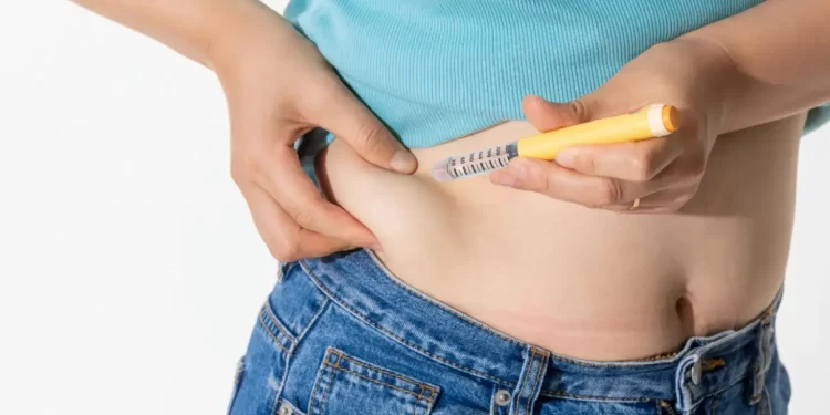 NO ES MAGIA: ADVIERTEN SOBRE RIESGOS DE MEDICAMENTOS PARA BAJAR DE PESO