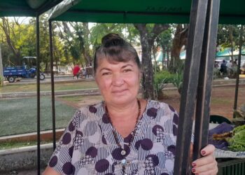 PRODUCTOS FRESCOS Y ECONÓMICOS EN LA FERIA DE LA AMISTAD