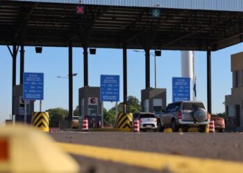 Obras Públicas implementará medidas para agilizar circulación en los puestos de peaje