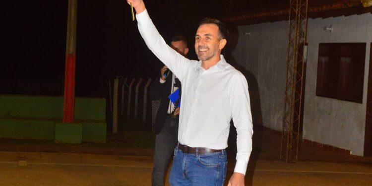 MANUEL PETRE ASEGURÁ QUE GANARÁ LAS INTERNAS EN ACAHAY