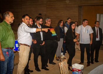 TEATRO ESTARIA TERMINADO EN JUNIO