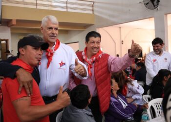 DEMOSTRACIÓN DE FUERZA DE ALFREDO TOLEDO
