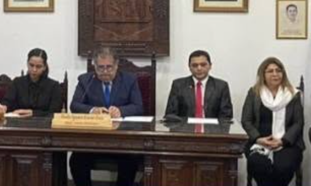 HOY DEBE JURAR ROBERTO VERA COMO CONCEJAL