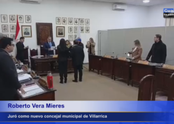Roberto Vera Mieres juró como concejal