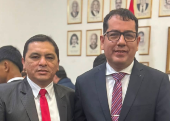 EL INTENDENTE OVIDIO CUEVAS REALIZÓ LOS PRIMEROS CAMBIOS EN LA MUNICIPALIDAD DE VILLARRICA