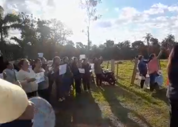 VECINOS PARARON DESALOJO EN BORJA