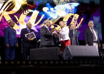 RADIO GUAIRÁ FUE HOMENAJEADO EN EL FESTIVAL DE LA RAZA